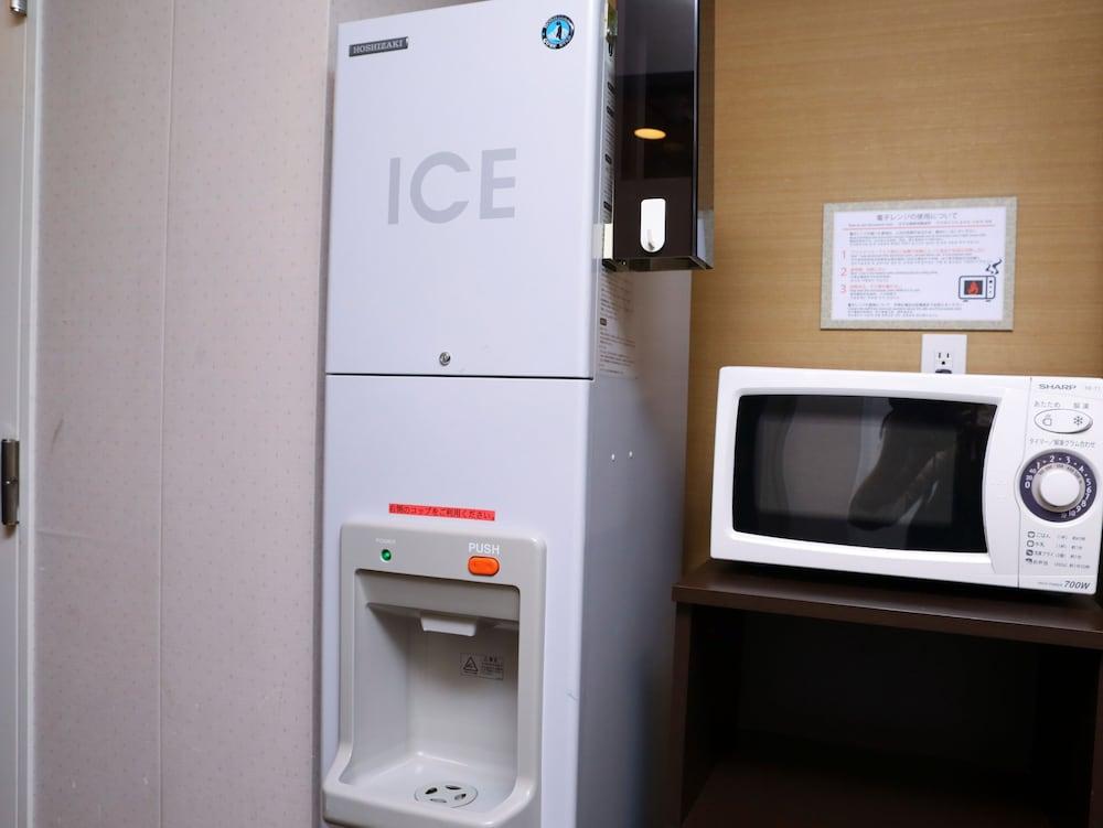 Apa Hotel Kanda Ekihigashi Tokyo Exterior photo